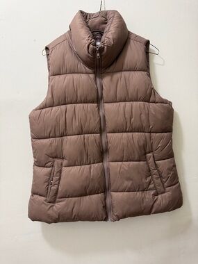 Old Navy Brown Puffer Vest